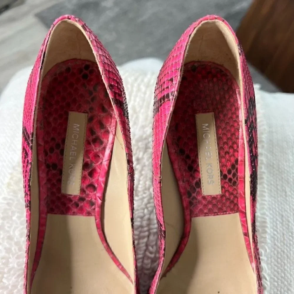 MICHAEL KORS Pink Python Leather Heels In Size 38 - Picture 5 of 9
